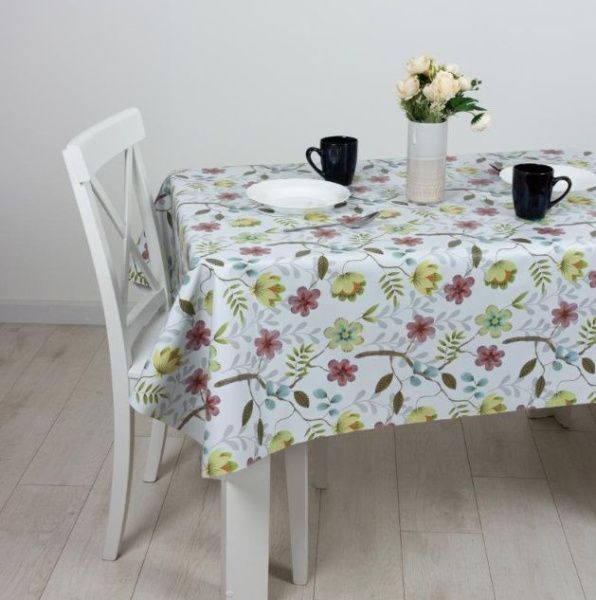 Клеенка на нетк.основе "Camelia" 523/1 Летние цветы (1,40х20м)