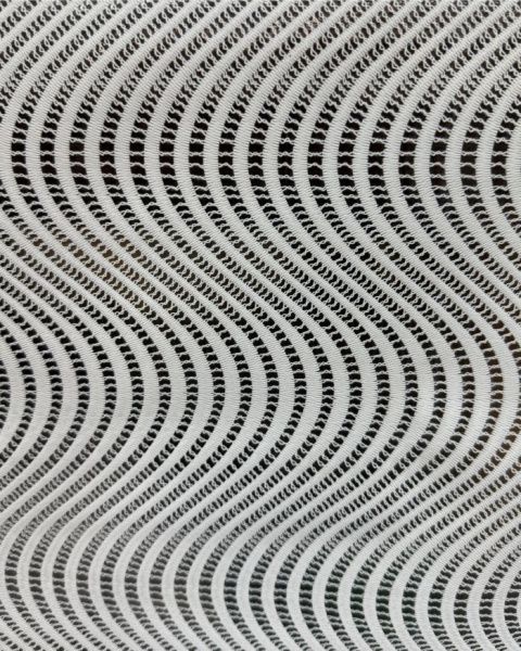 Скатерть W-019 белая (138*20)