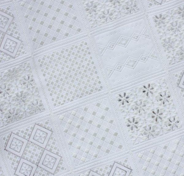 Клеенка ажурная "Lace Print" LSQJ092BY, бел. с серебром (1,37х20м)