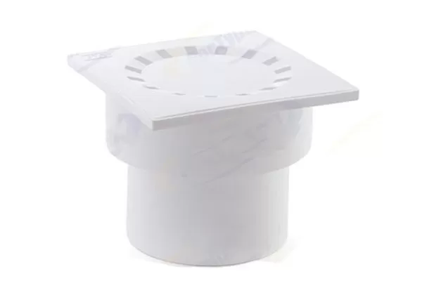 Трап горизонтальный D110 решетка пласт.150 х150